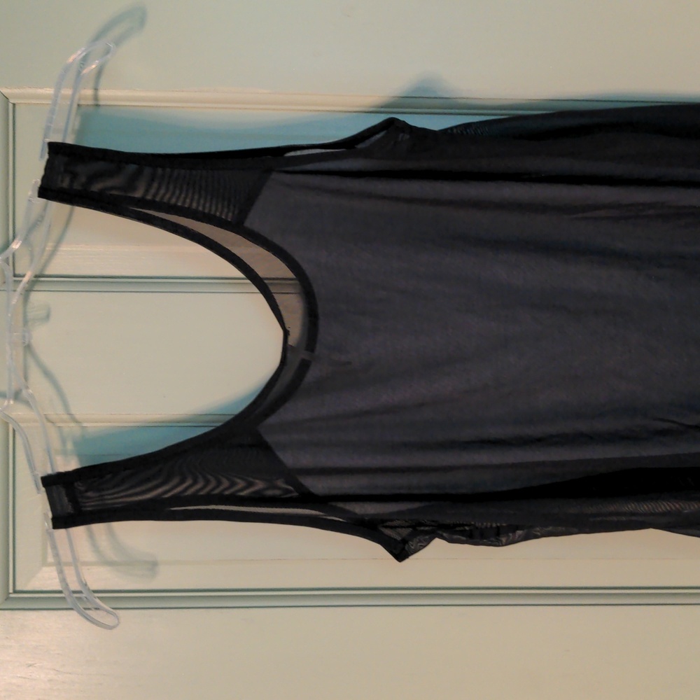Mesh Back Tank Top - Picture 5 of 6